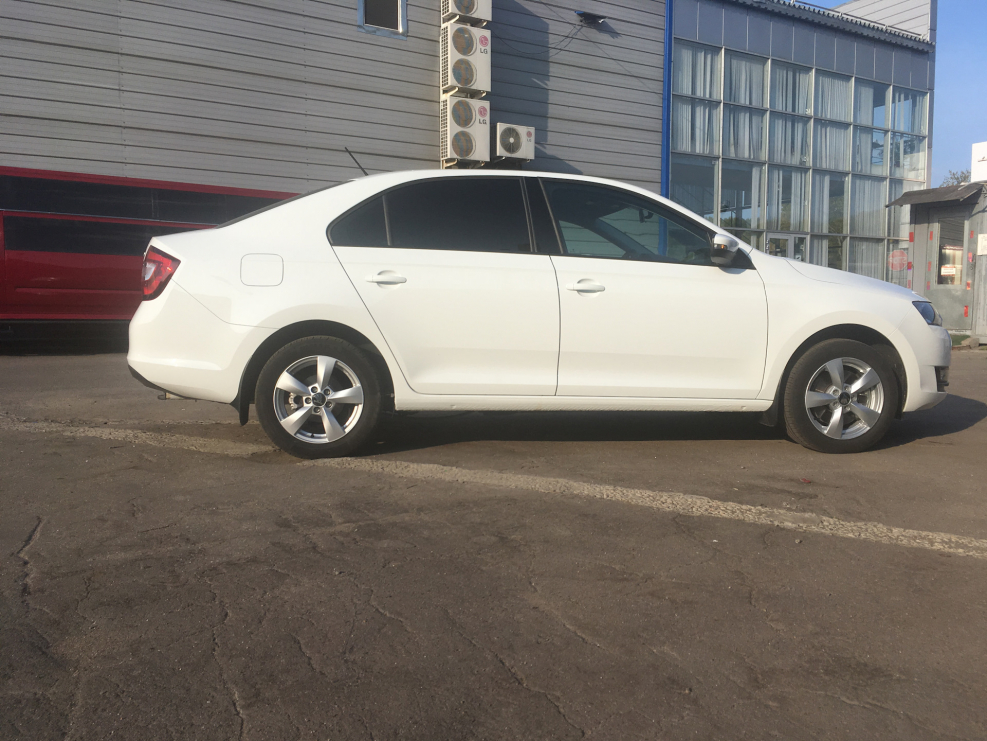 Диски Antia r16 черные Skoda Rapid