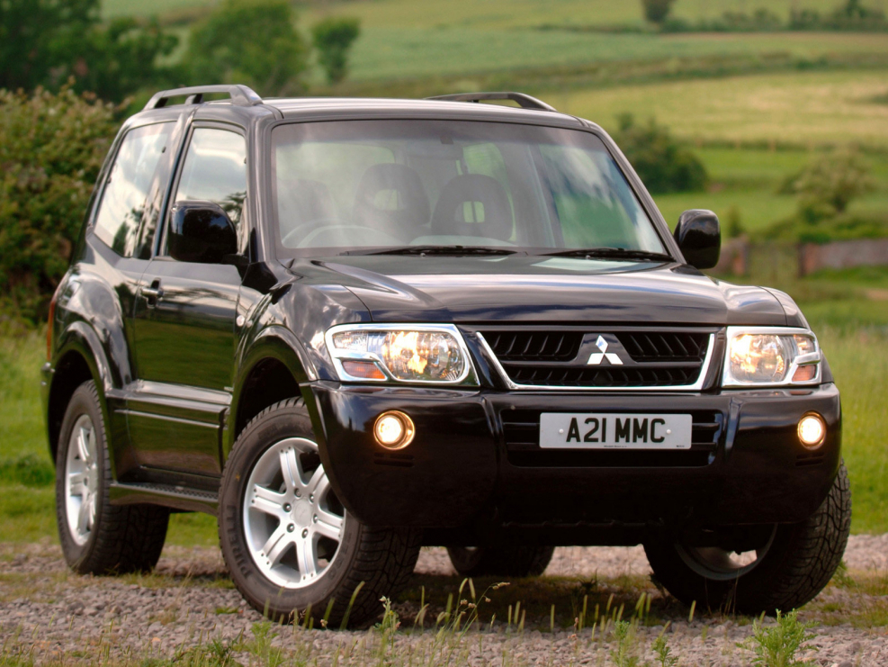 Mitsubishi Pajero 2003-2006