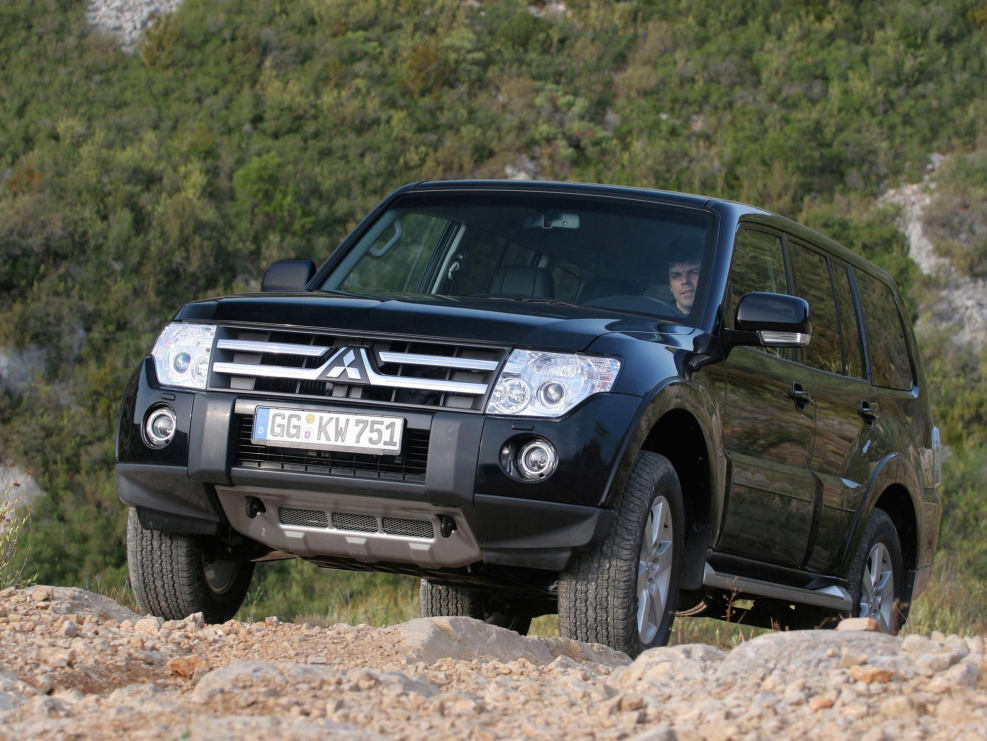 Mitsubishi Pajero IV 2006