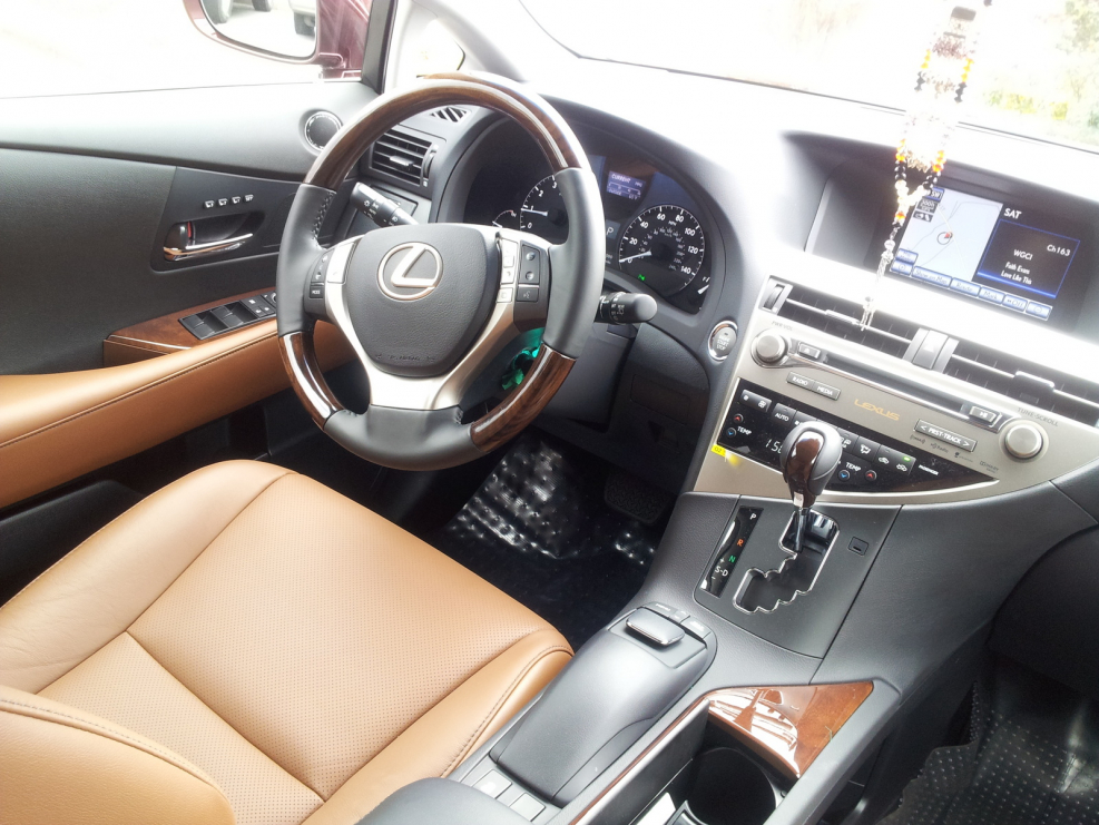 Lexus RX 2007 салон