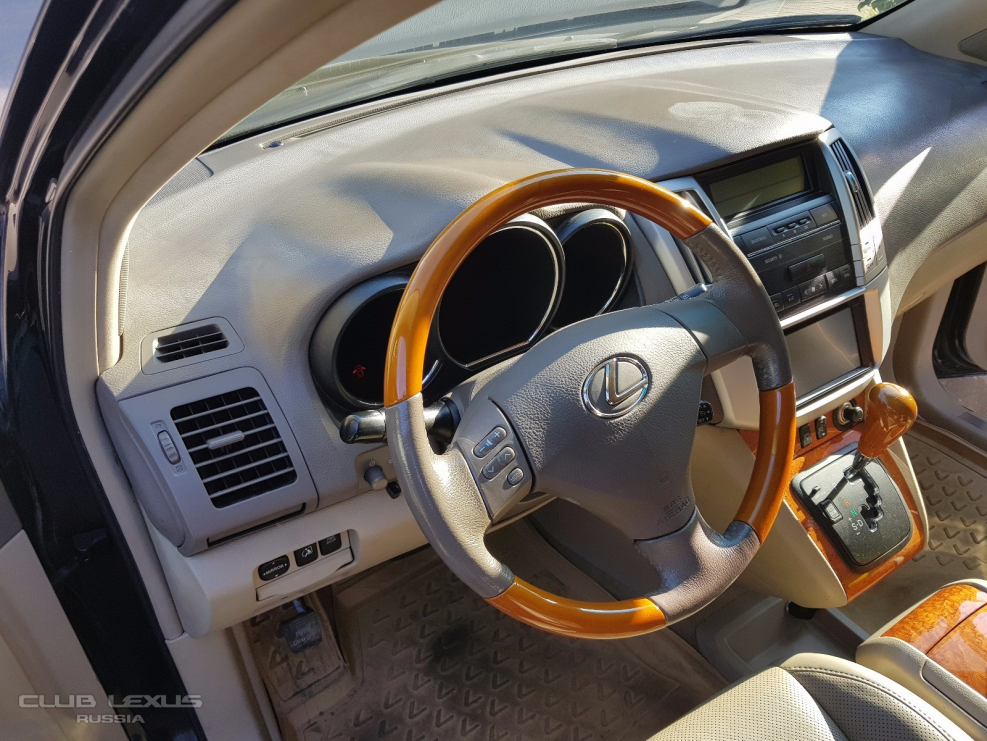 Лексус rx350 2010 салон