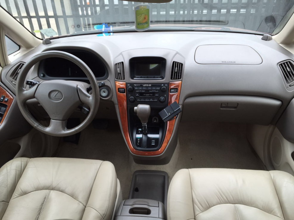 Lexus rx300 2000 салон
