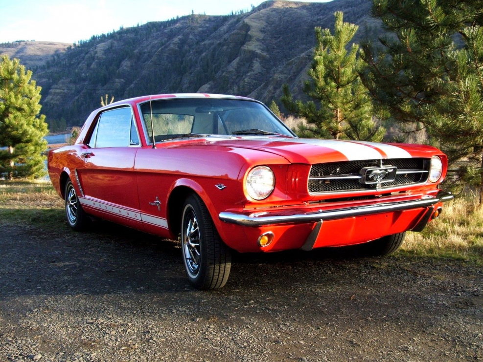 Форд Мустанг 1965 Fastback