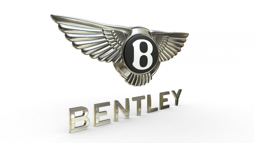 Bentley значок на машине