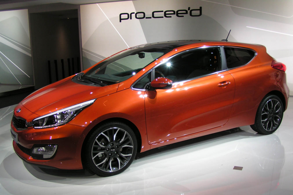 Kia Ceed купе