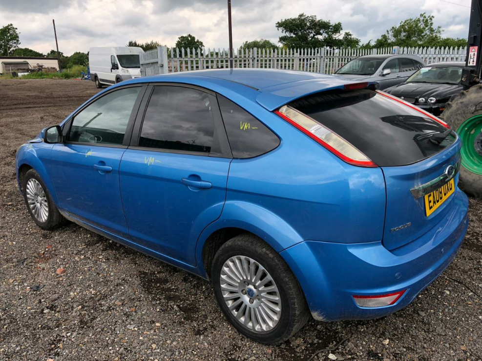 Ford Focus 2 хэтчбек