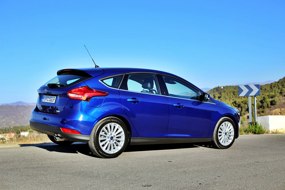 Форд фокус 2015