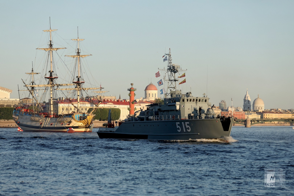 Парад ВМФ В Санкт-Петербурге