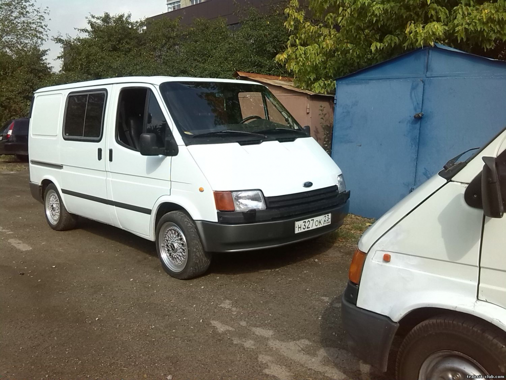 Ford Transit 1993 2.5 дизель