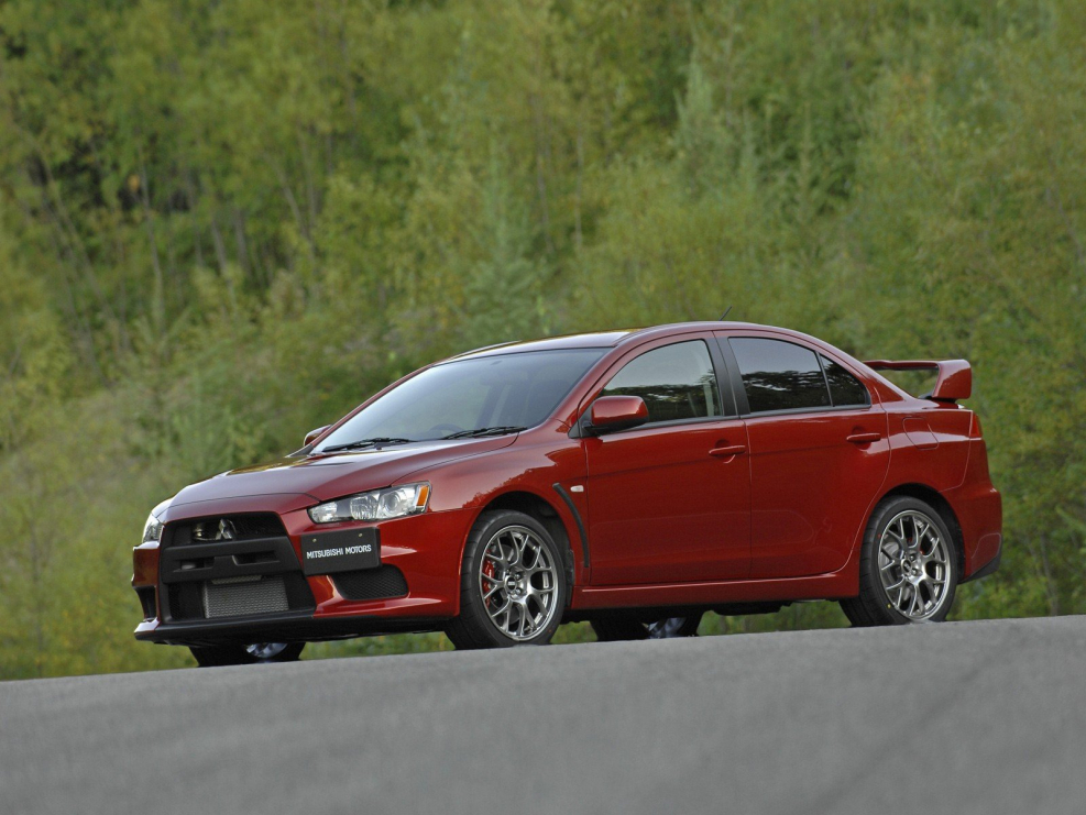Mitsubishi Lancer Evolution 10 Red
