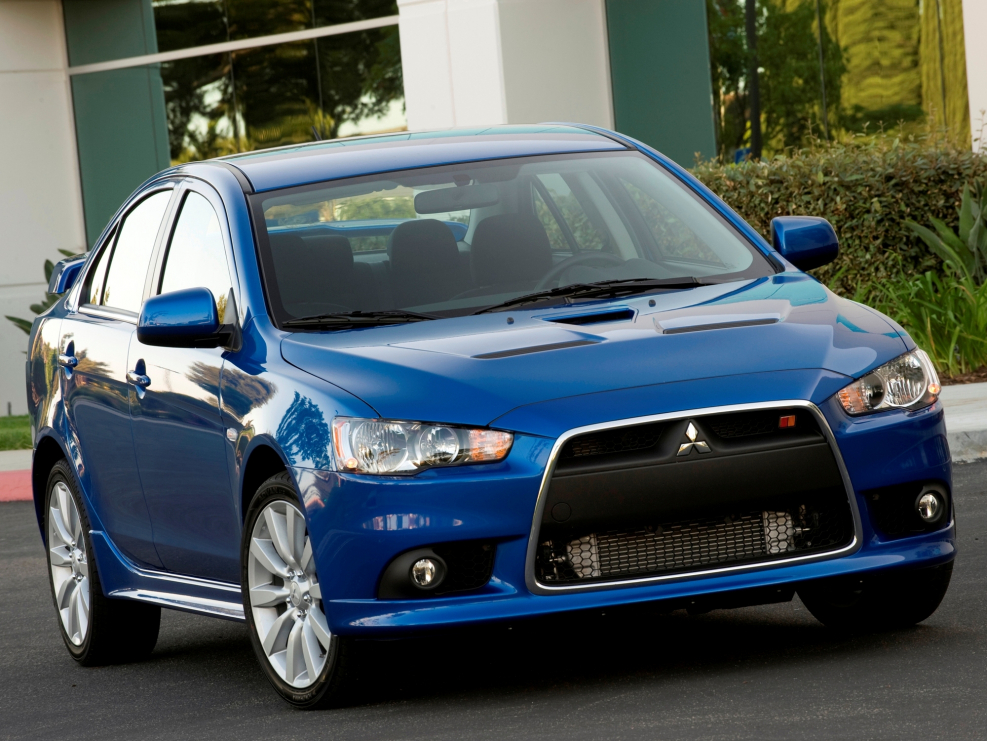 Mitsubishi Lancer Эво 10