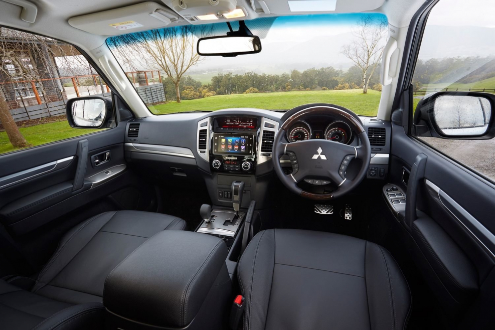 Mitsubishi Pajero 4 поколения на 27 февраля 2021 года