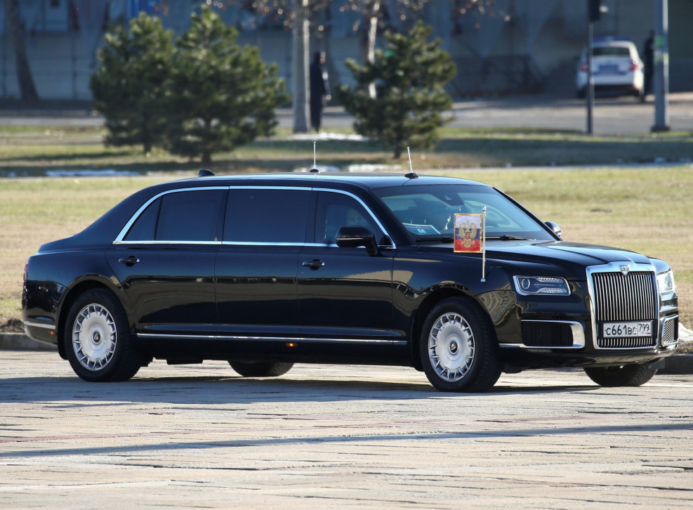 Лимузин Путина Aurus Senat Limousine