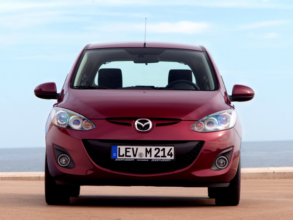 Mazda 2 2010