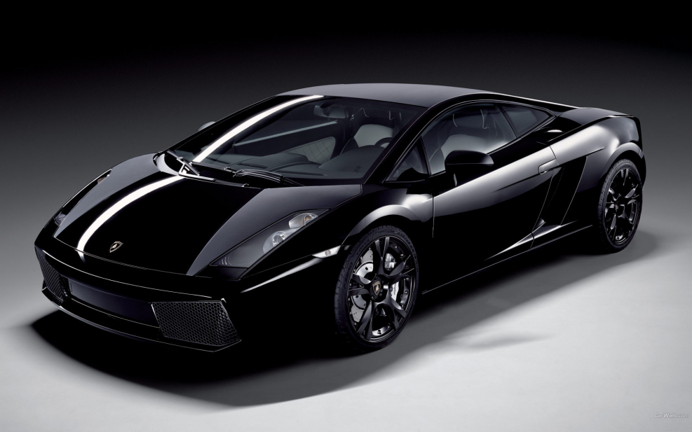 Машина Lamborghini Aventador SV