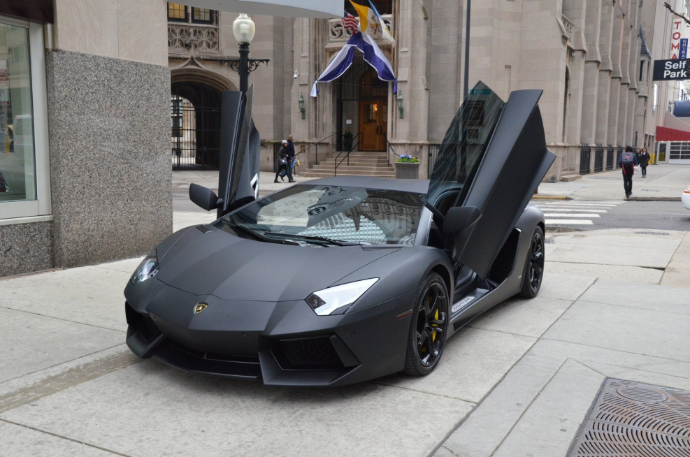 Lamborghini Aventador 2019 черная