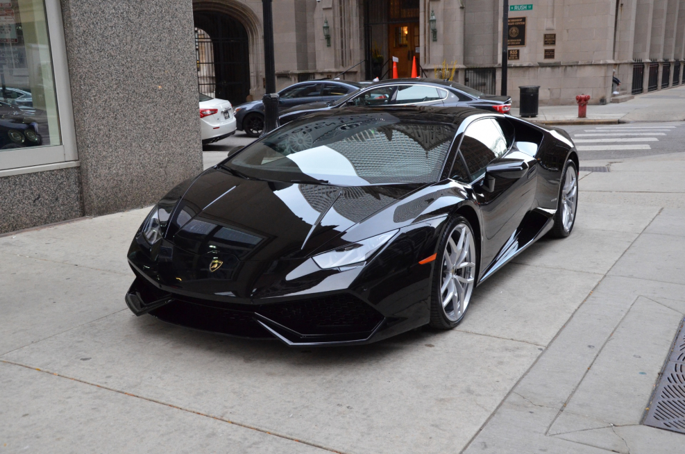 Lamborghini Aventador черный матовый