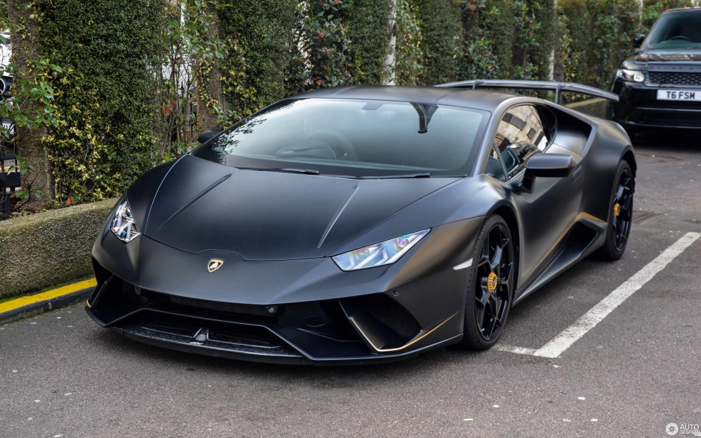 Lamborghini Aventador s Black Matte