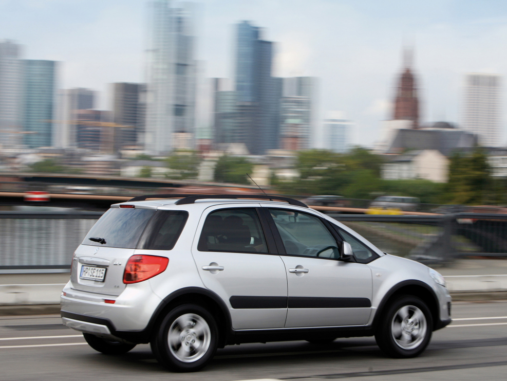 Suzuki sx4 хэтчбек
