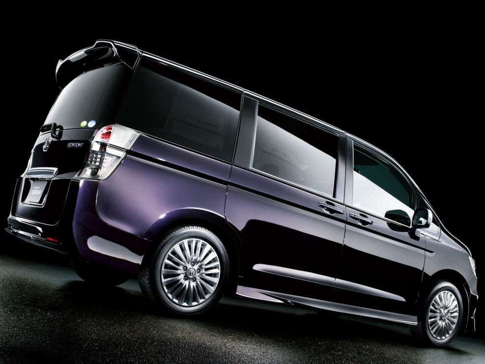 Honda Step Wagon spada