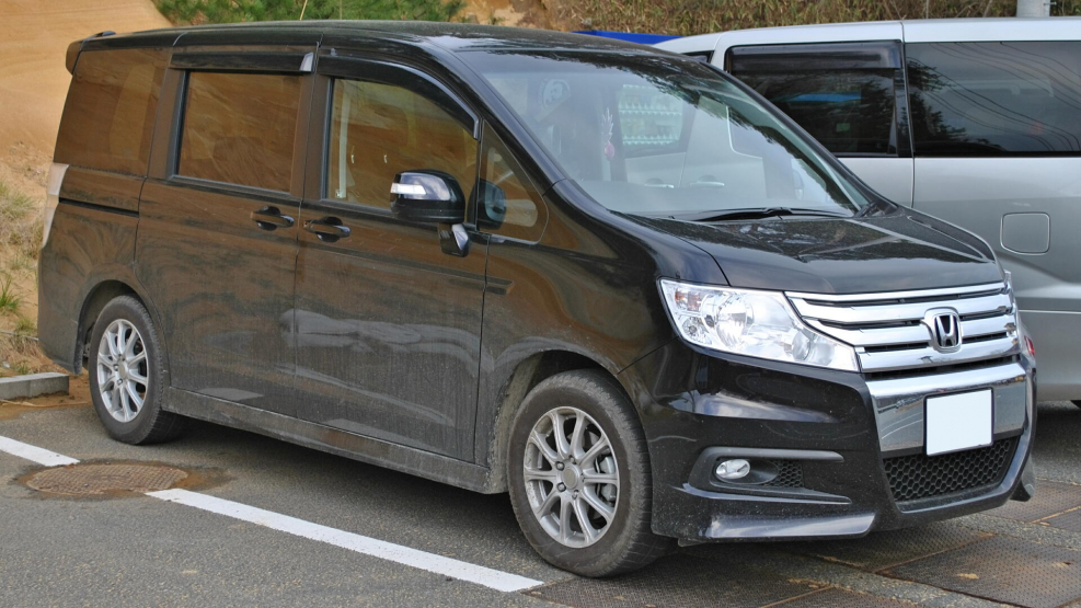 Honda Stepwgn rk1 2015
