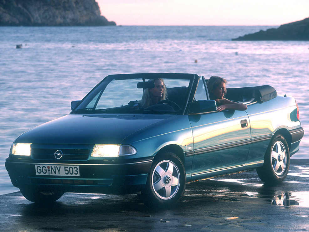 Opel Astra кабриолет