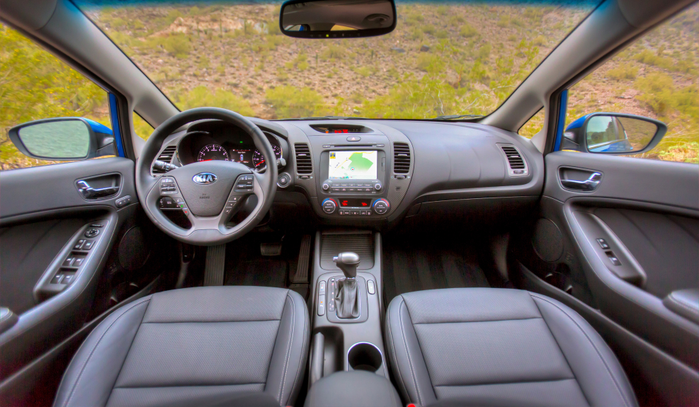 Kia Cerato Forte 2015 салон