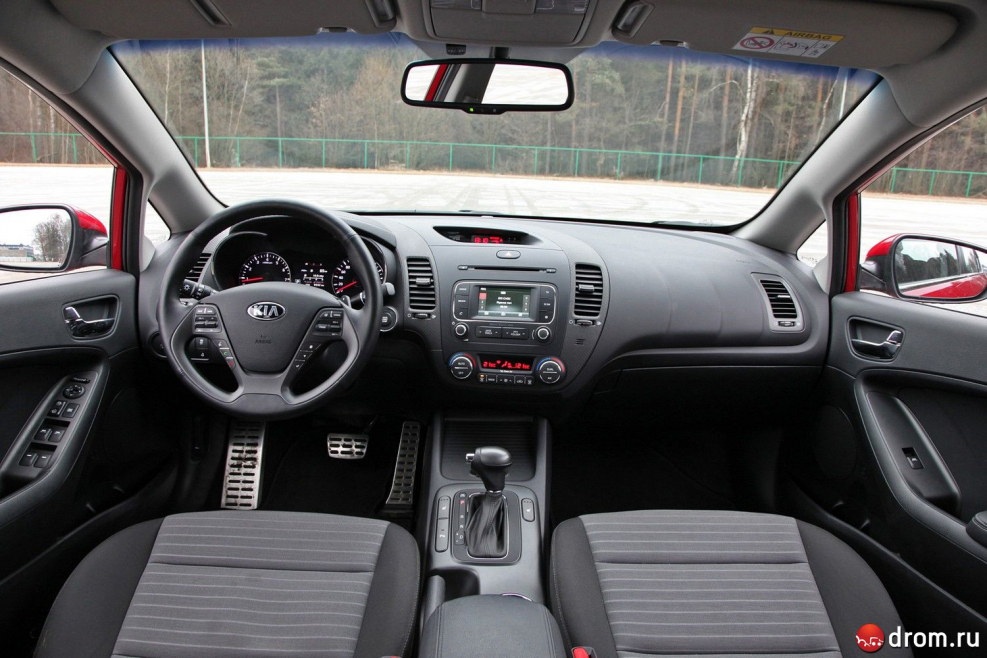 Kia Cerato 2017 салон