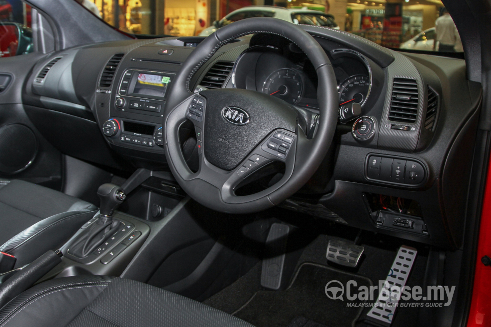 Kia Cerato Interior