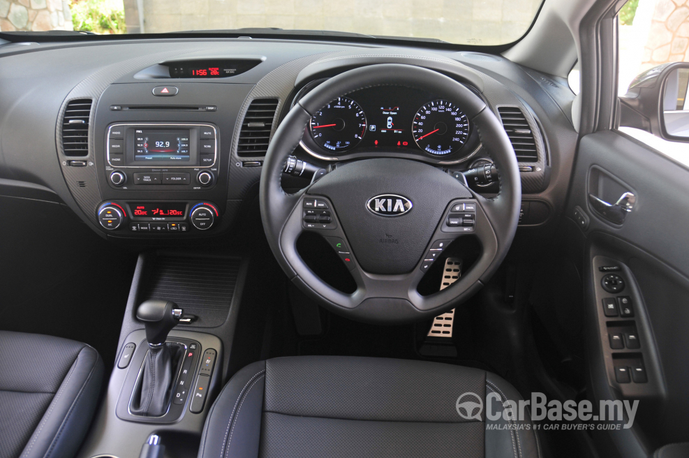Kia Cerato Interior