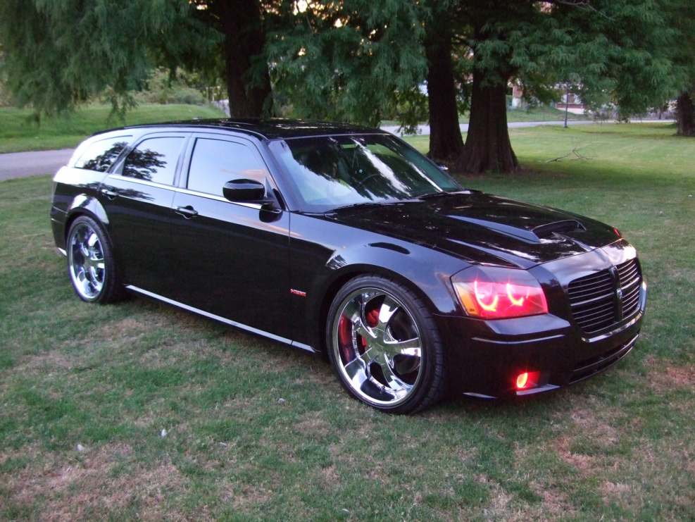 Dodge Magnum универсал