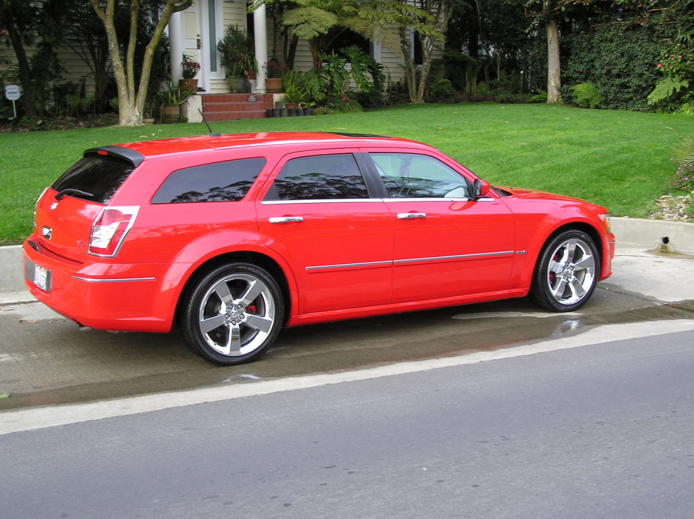 Dodge Magnum 2010