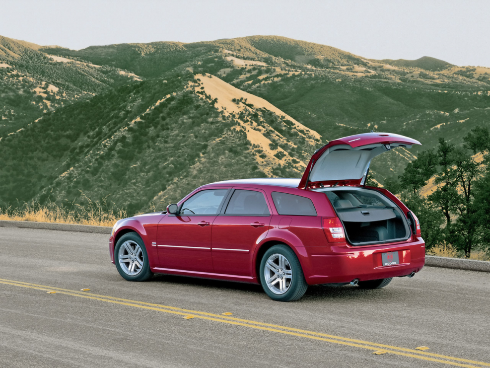 Dodge Magnum 2005