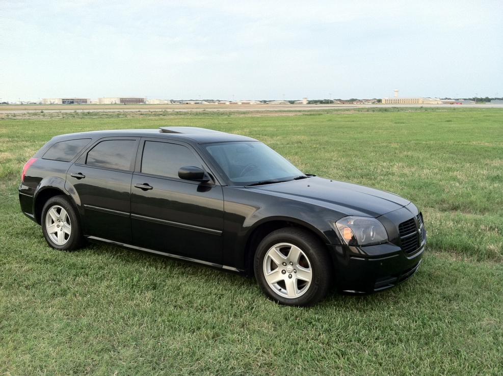 Dodge Magnum 2005