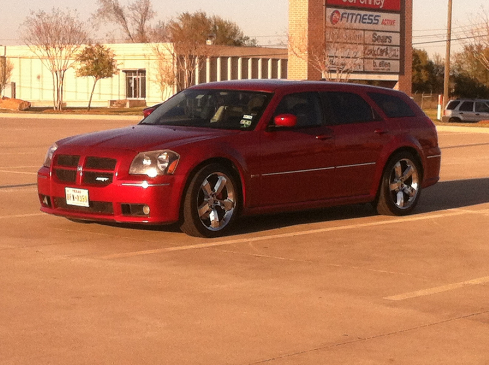 Dodge Magnum srt8 2006