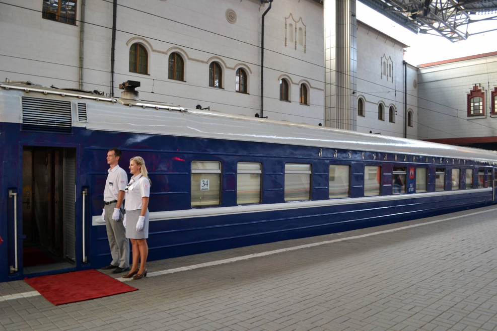 Поезд «Императорская Россия» (Москва — Владивосток)