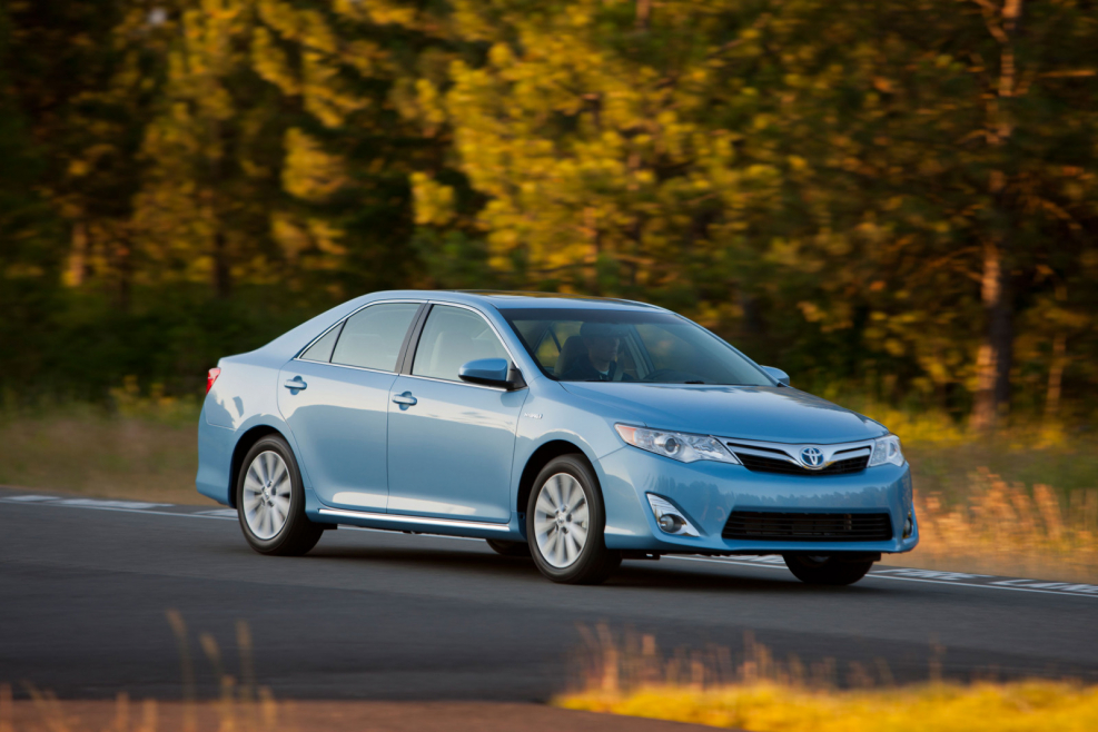 Toyota Camry Hybrid 2012