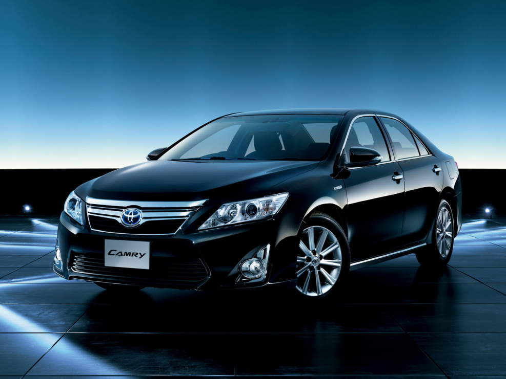Toyota Camry v50