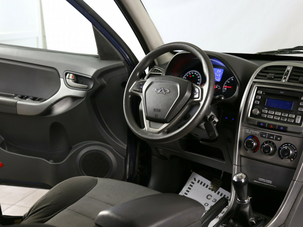Chery Tiggo t11 салон