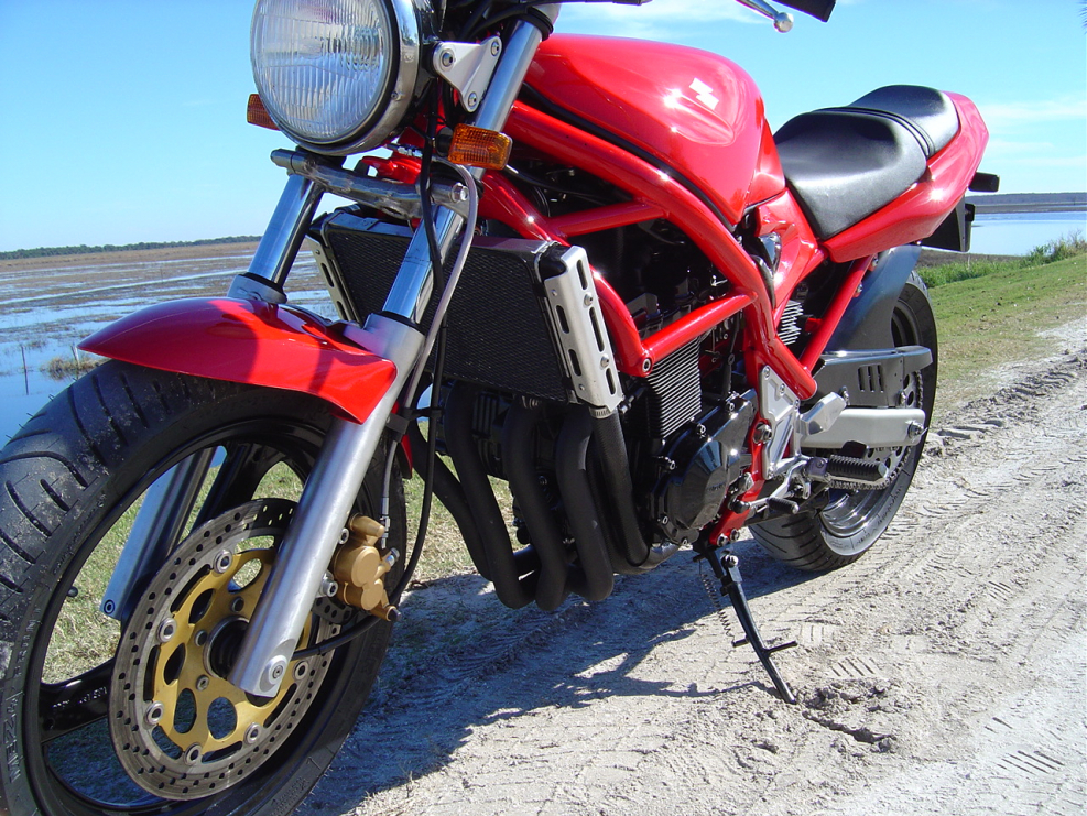 Мотоцикл Suzuki Bandit 400