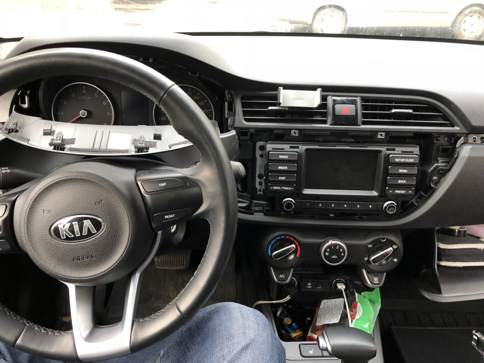 Kia Rio x-line салон
