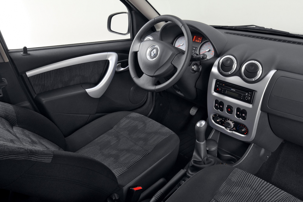 Renault Sandero 1 салон