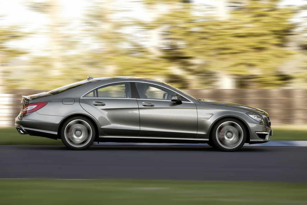 Мерседес Бенц CLS седан