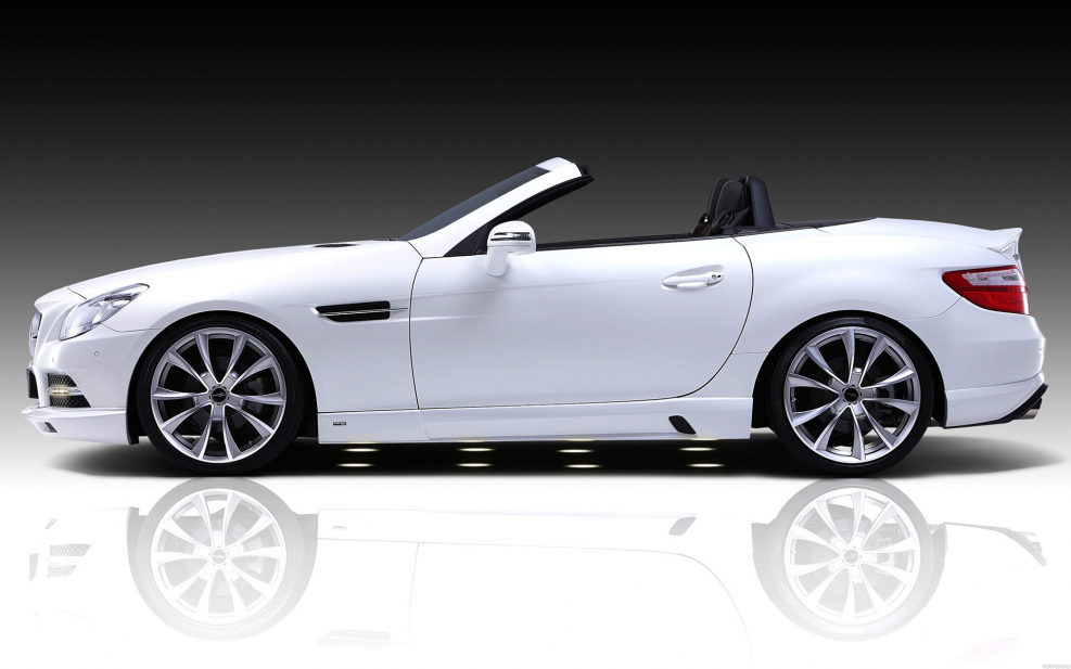 Mercedes SLK сбоку