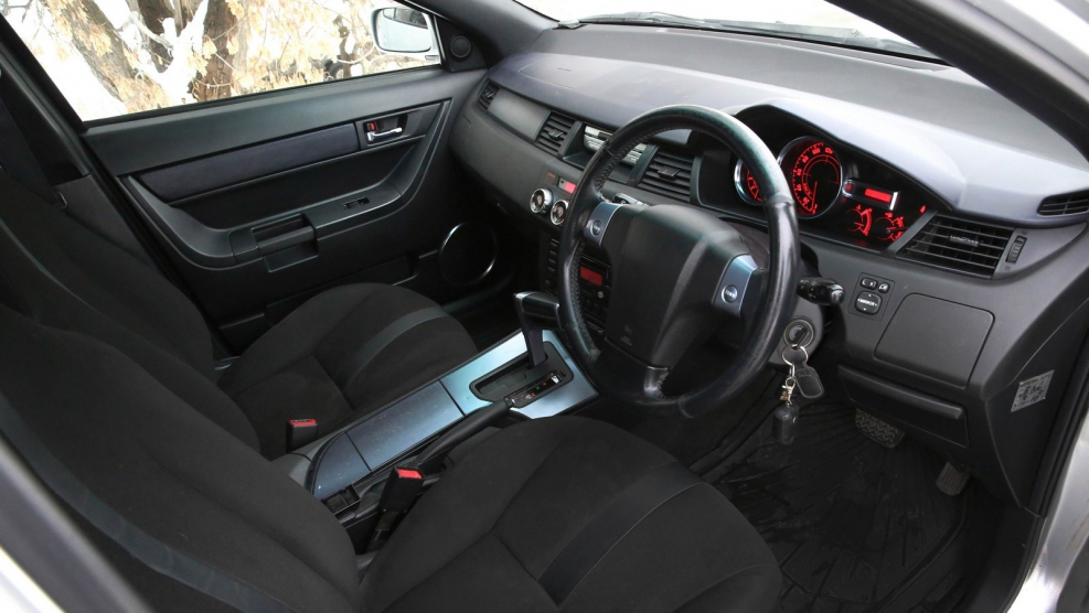 Toyota will WS салон
