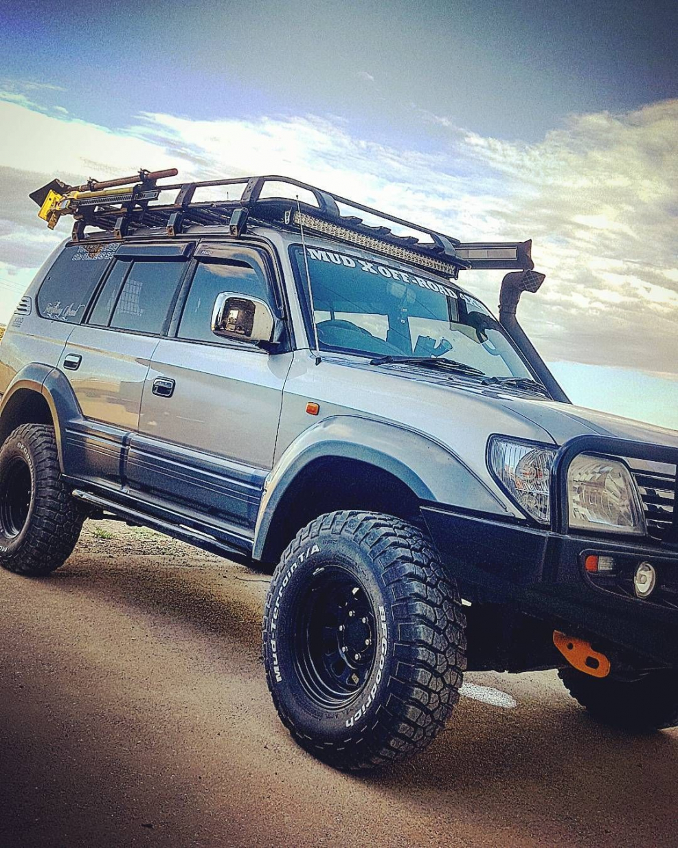 Toyota Land Cruiser 80