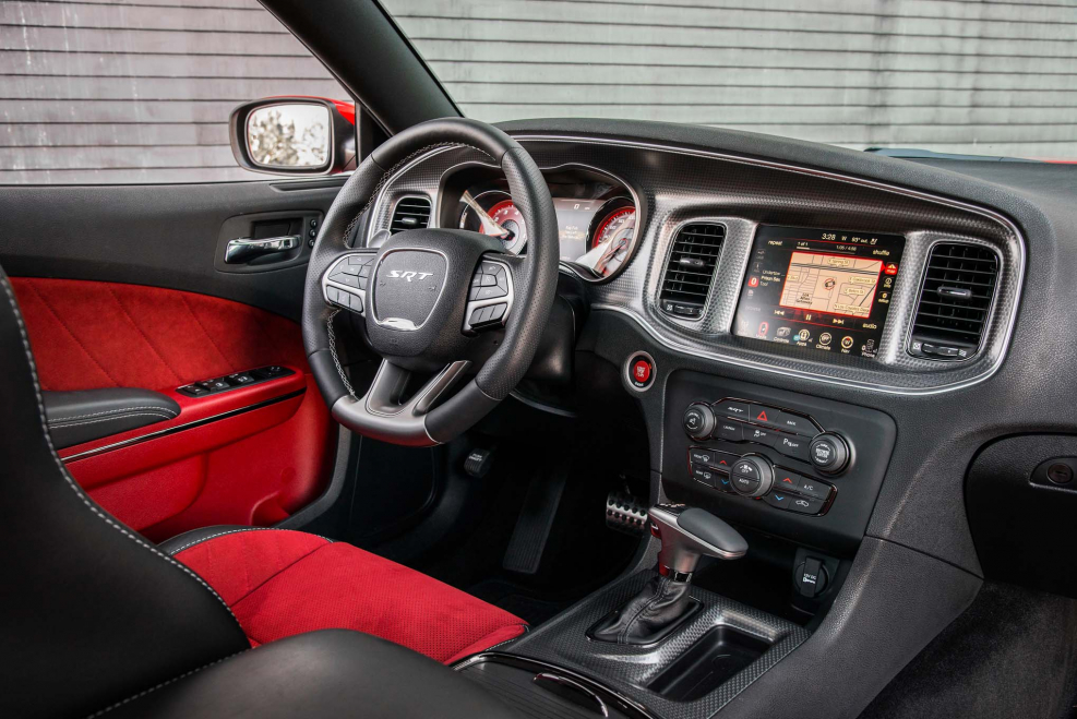 Dodge Durango srt 2021 салон