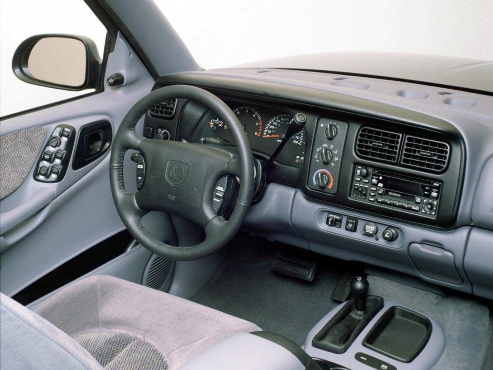 Dodge Durango салон