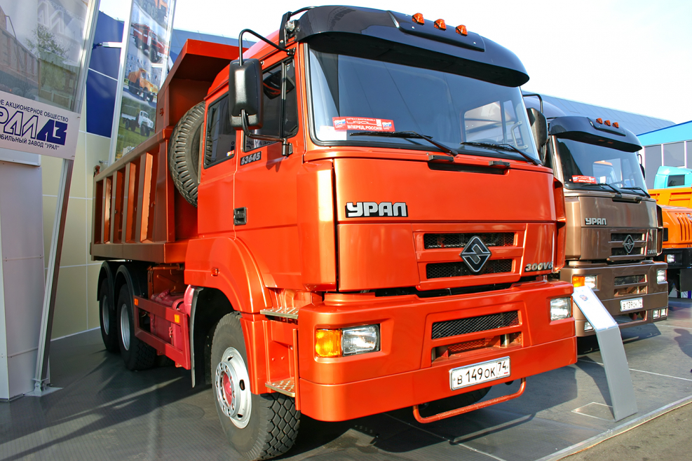 КАМАЗ-65225 седельный тягач AVD