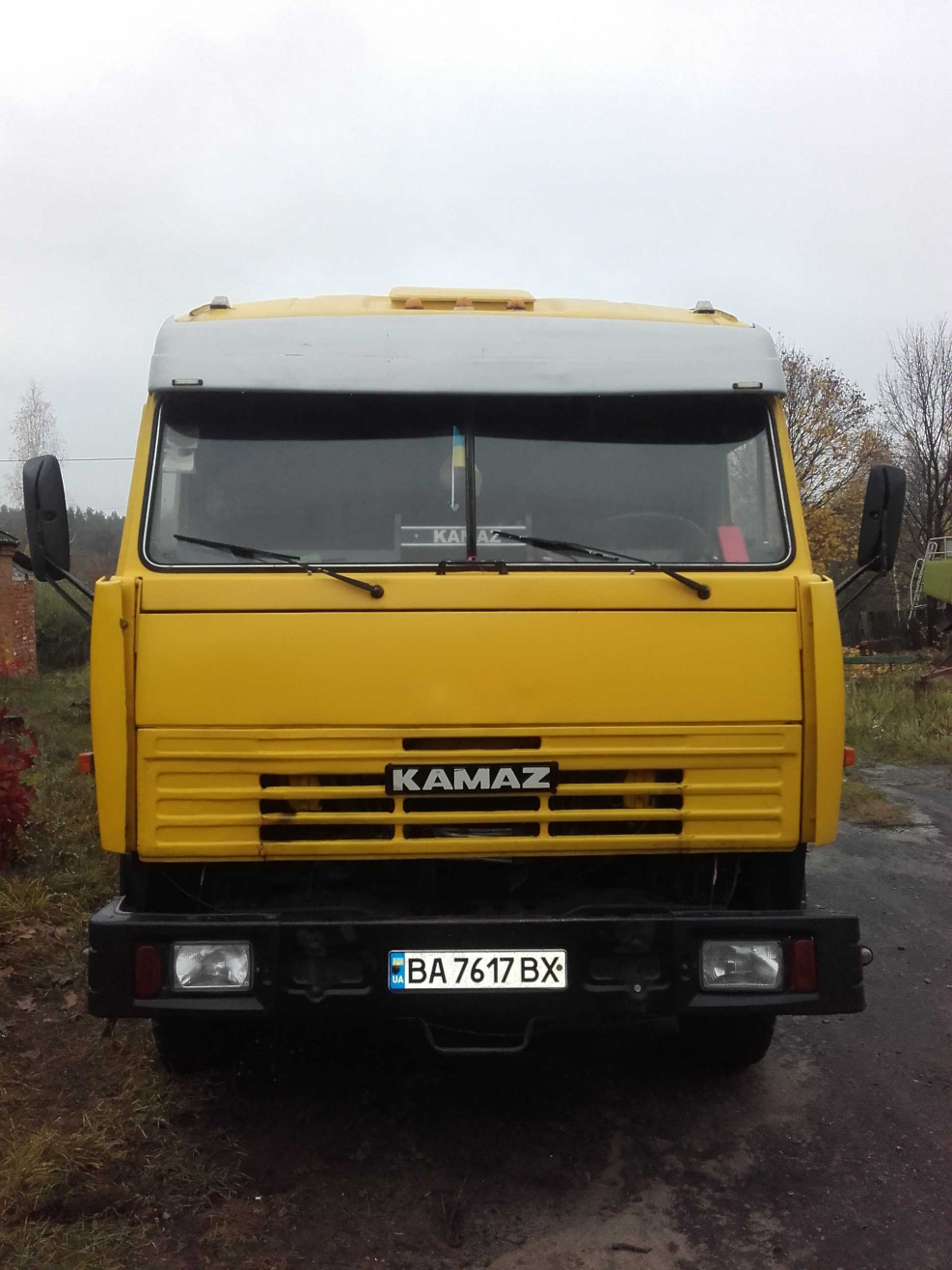 Автомобиль КАМАЗ 532 12